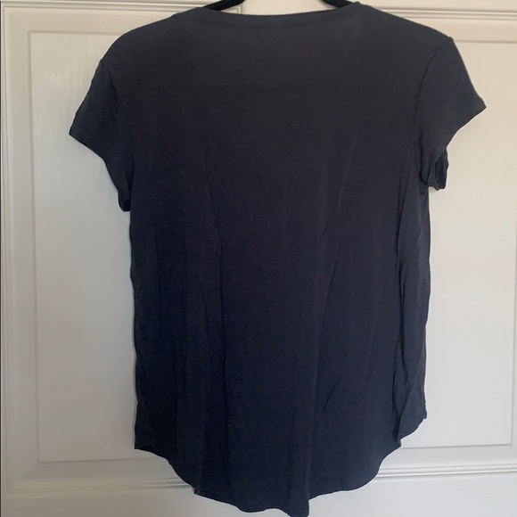 American Eagle tshirt - Picture 2 of 3